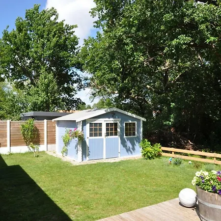 Proche Lac Avec Jardin 290193 *